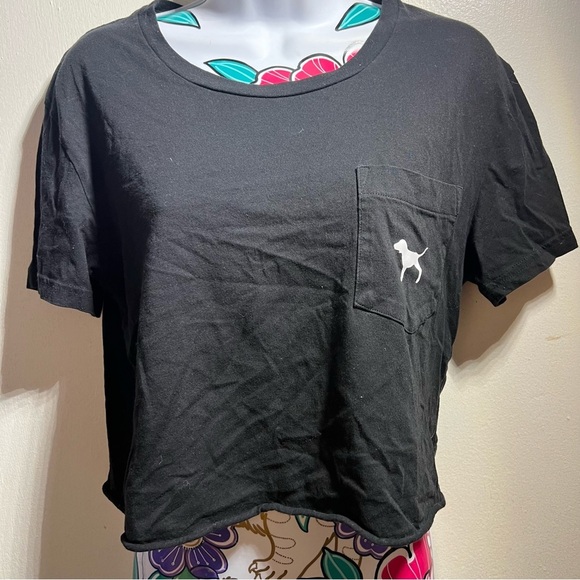 Pink Victorias Secret Black Crop T Shirt with Tropical Dog - Picture 2 of 4